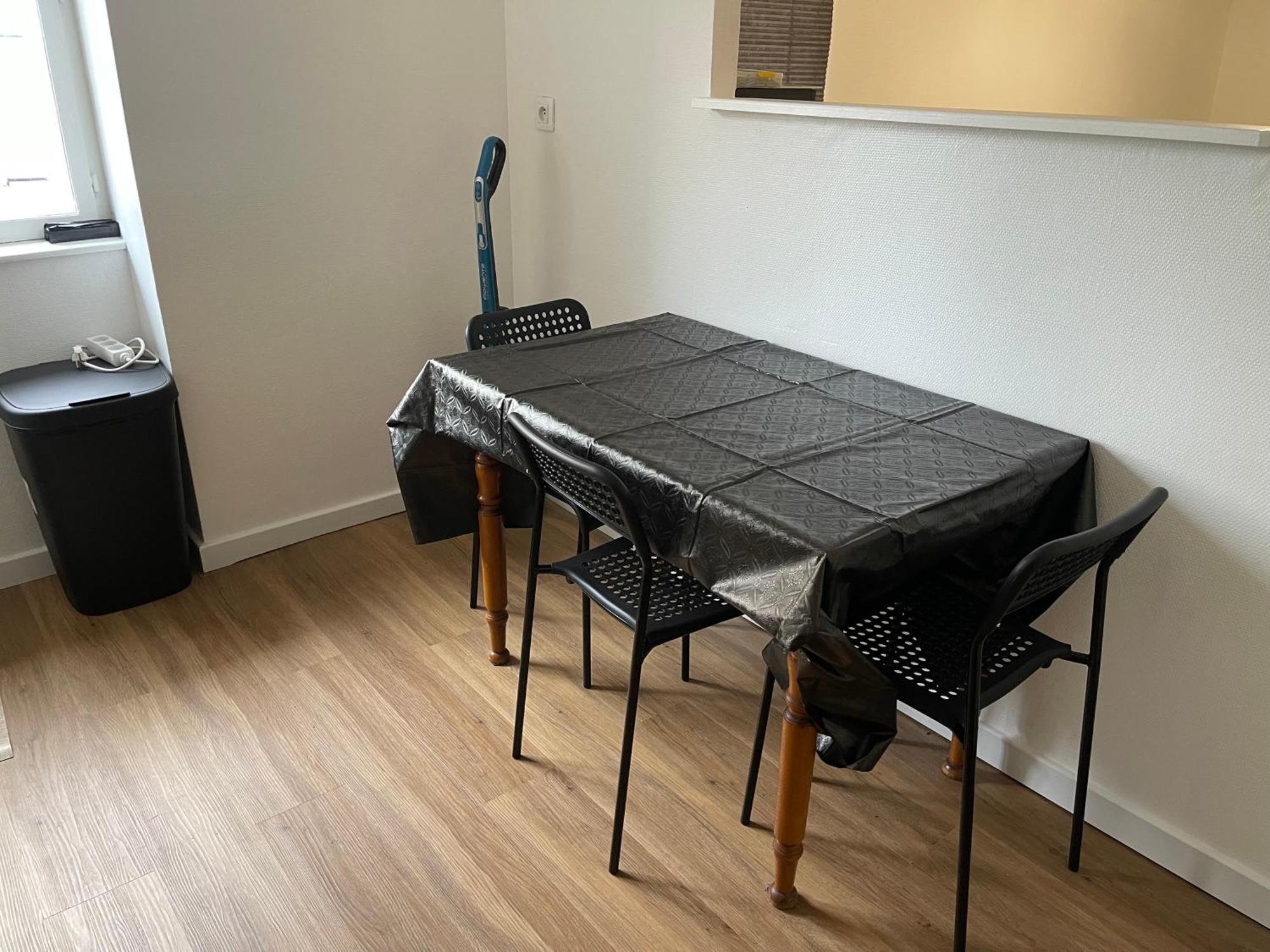Hexagone Wifi Un Sejour A Part Daire Longeville-les-Metz Dış mekan fotoğraf