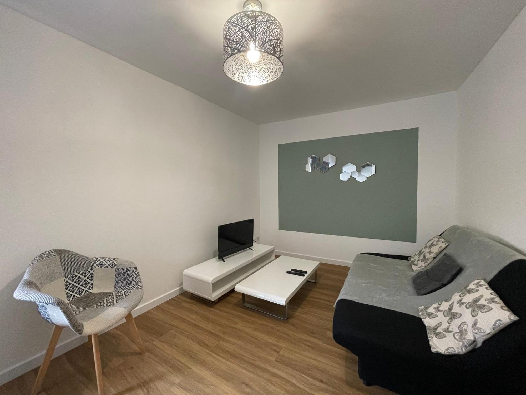 Hexagone Wifi Un Sejour A Part Daire Longeville-les-Metz Dış mekan fotoğraf