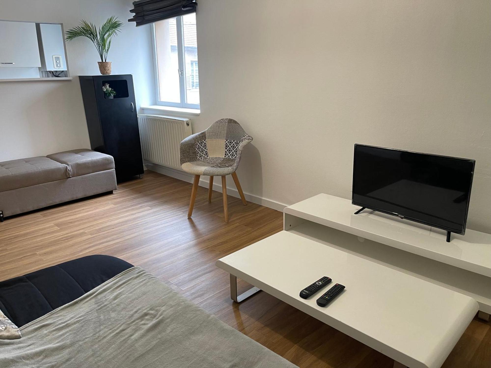 Hexagone Wifi Un Sejour A Part Daire Longeville-les-Metz Dış mekan fotoğraf